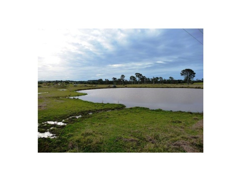 284 Lower Mountain Road, Dundowran QLD 4655