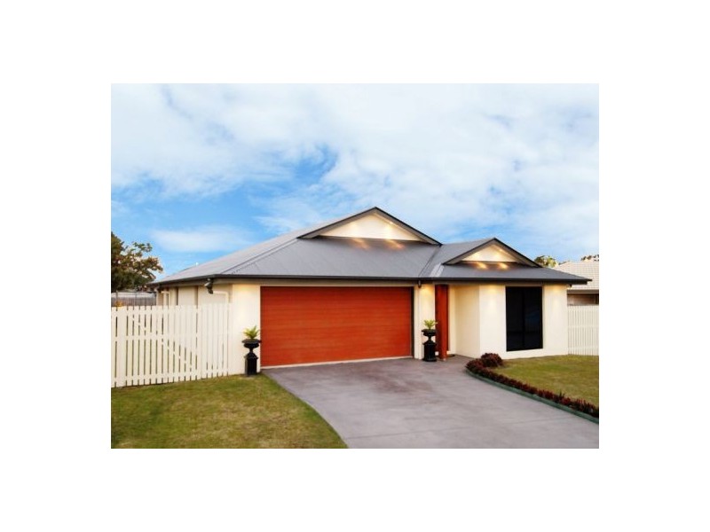 20 Bianca Court, Torquay QLD 4655