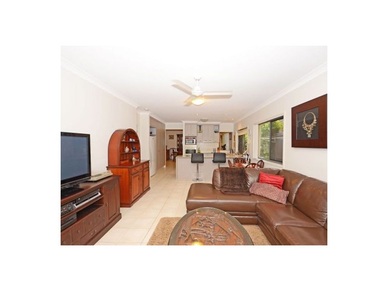 29 Stephenson Street, Pialba QLD 4655