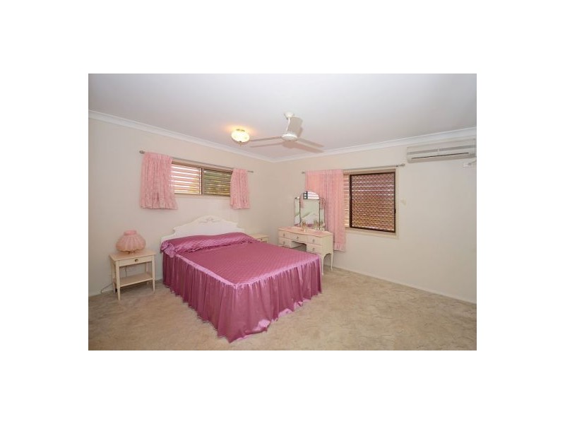 5 Nissen Court, Urraween QLD 4655