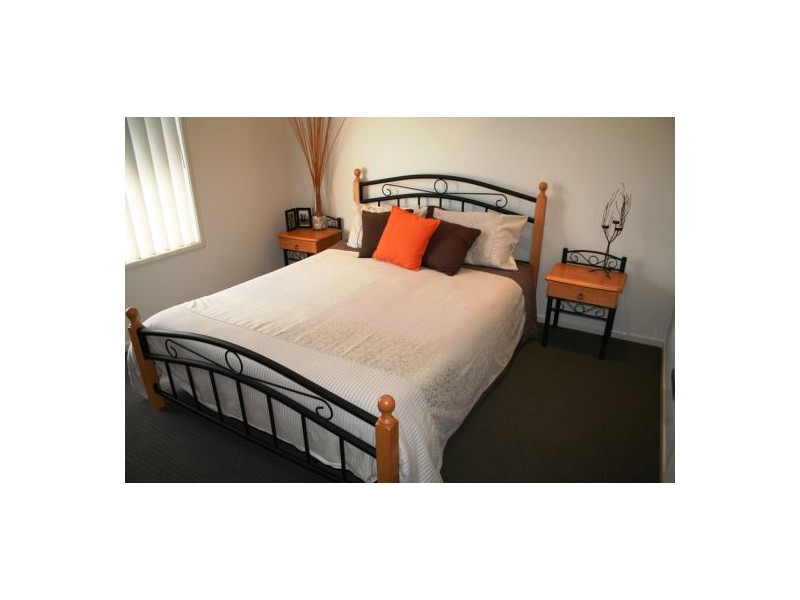 42 Crawford Drive, Dundowran QLD 4655