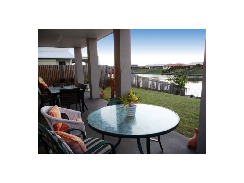 7 Lady Nelson Dr, Eli Waters QLD 4655