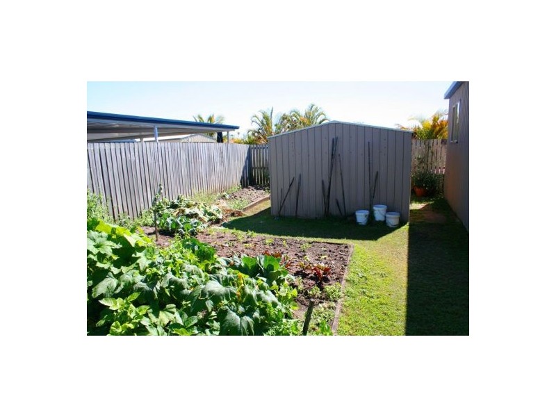 118 Ibis Boulevard, Eli Waters QLD 4655