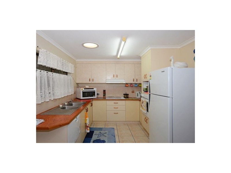 6 Caddy Avenue, Urraween QLD 4655