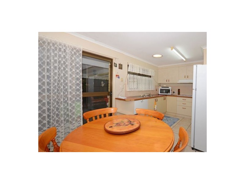 6 Caddy Avenue, Urraween QLD 4655