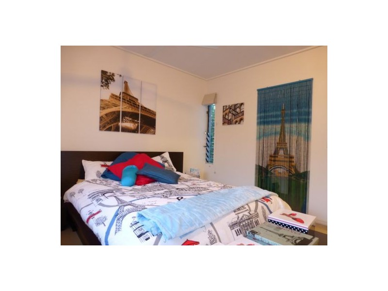 15/68 Pulgul Street, Urangan QLD 4655