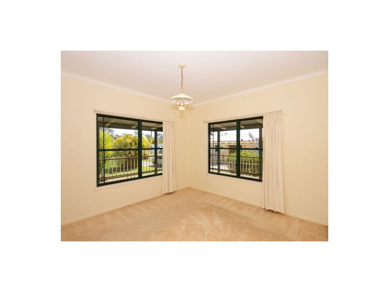 5 Par Court, Urraween QLD 4655