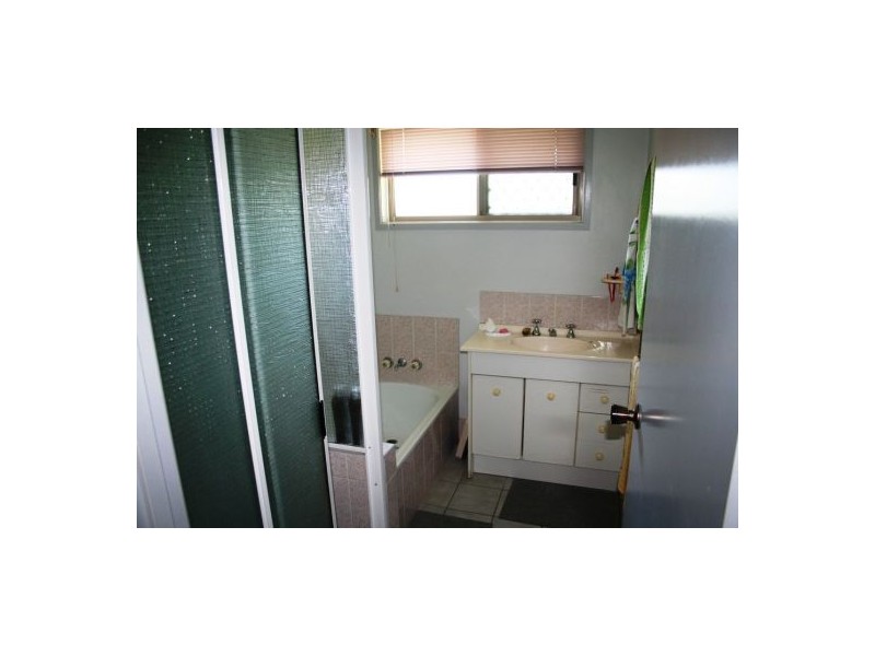 61 Dover Street, Pialba QLD 4655