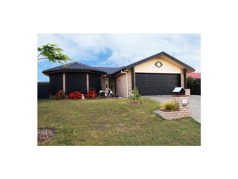 94 Wattle St, Point Vernon QLD 4655