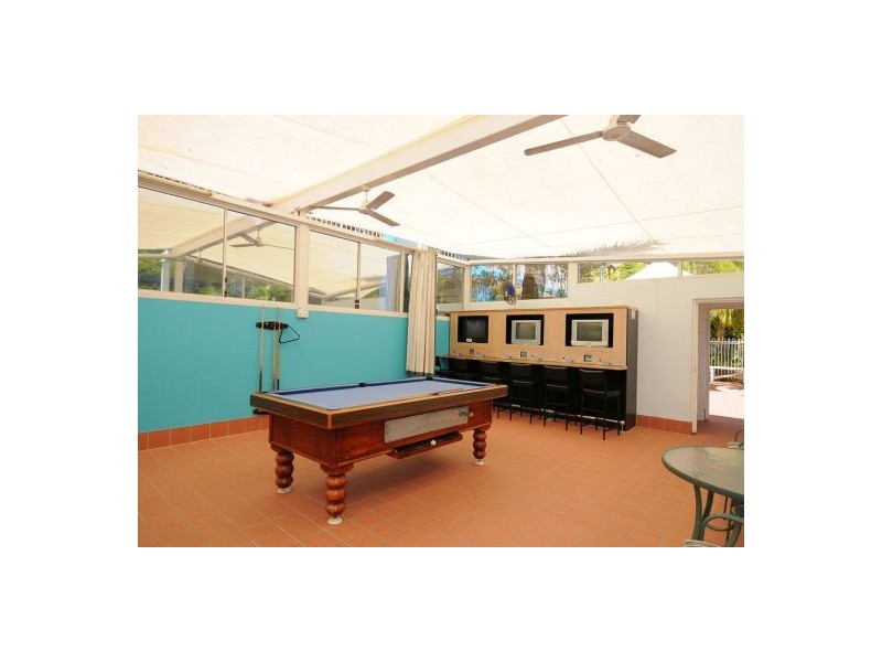 Unit 106 397 Esplanade, Torquay QLD 4655