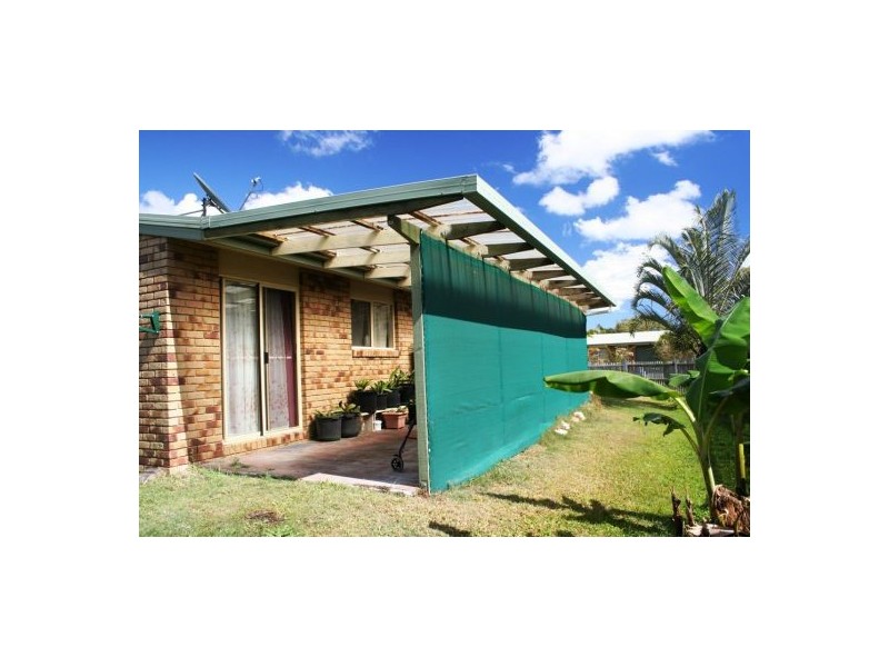 8 Fairway Drive, Urraween QLD 4655