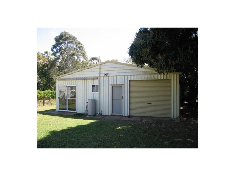 45 Long Street, Point Vernon QLD 4655