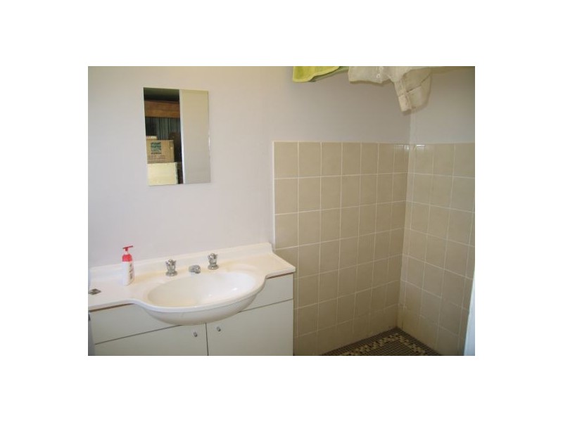 45 Long Street, Point Vernon QLD 4655