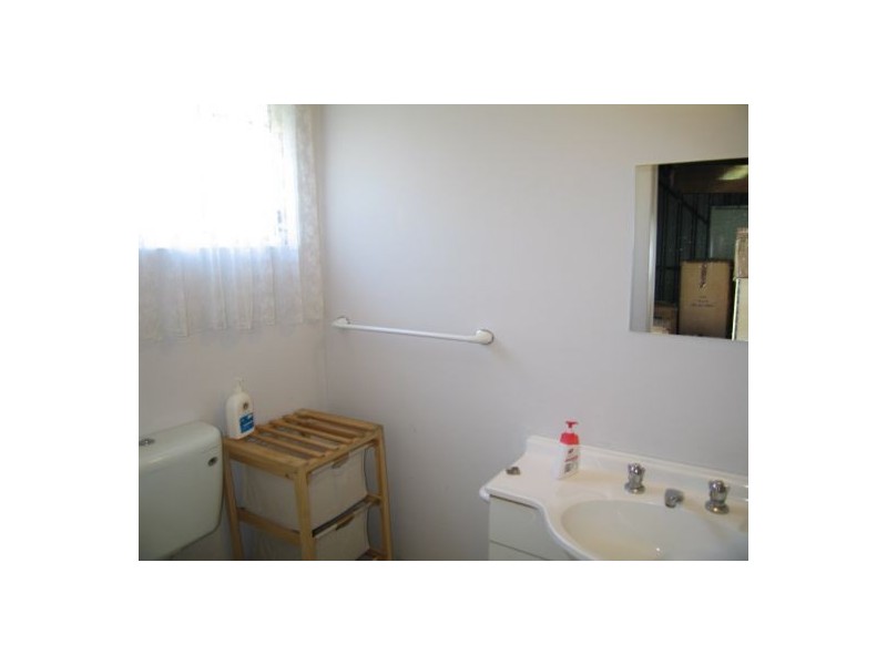 45 Long Street, Point Vernon QLD 4655