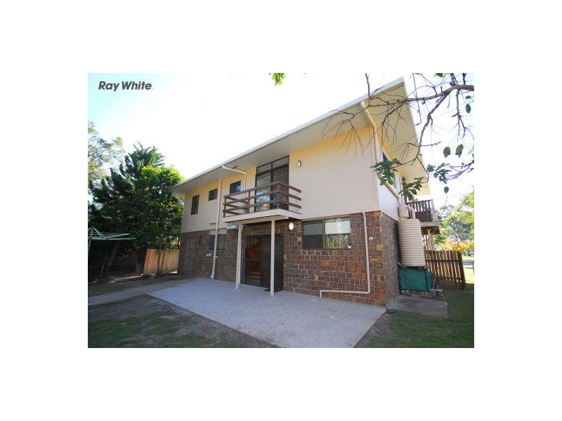 15 Flinders Street, Point Vernon QLD 4655