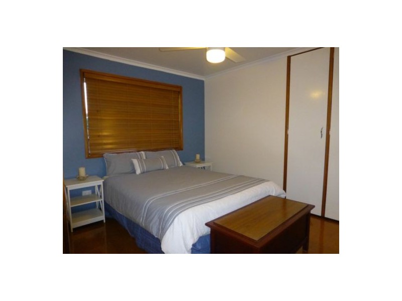 43 Banksia Street, Point Vernon QLD 4655