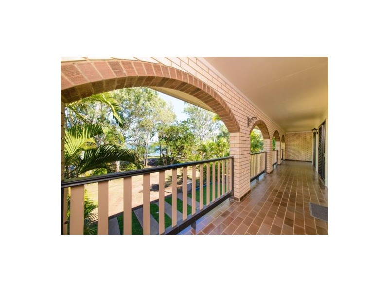1 Esplanade, Point Vernon QLD 4655