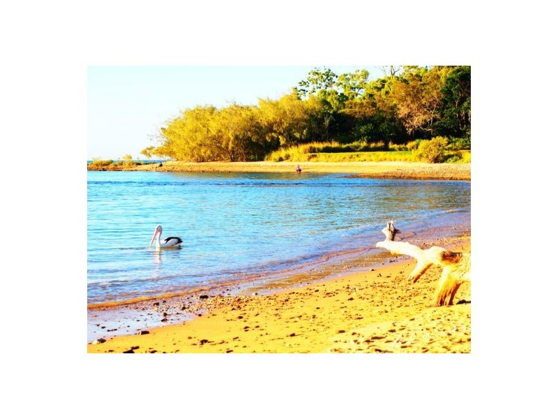 1 Esplanade, Point Vernon QLD 4655