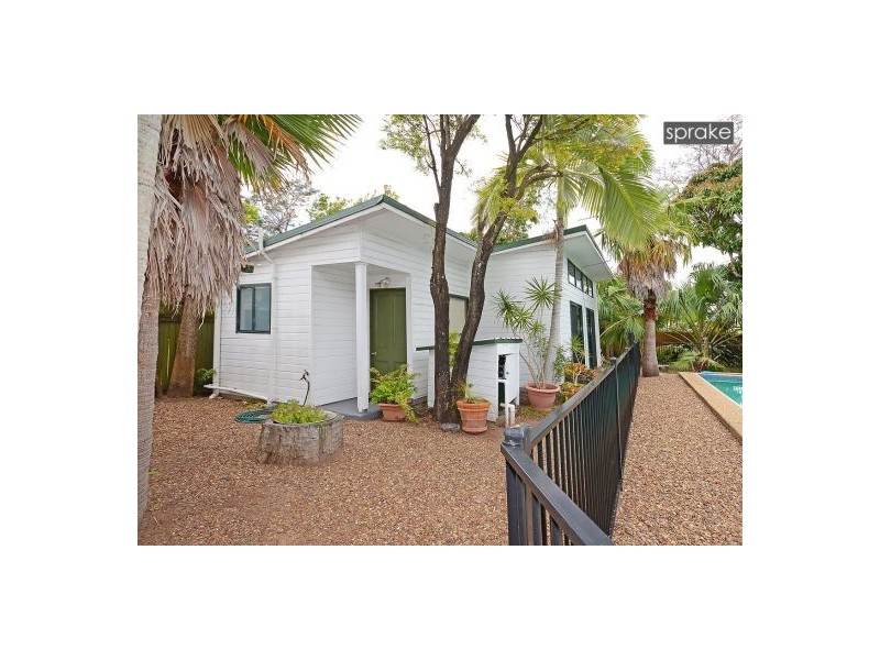 23-25 Beach Road, Pialba QLD 4655