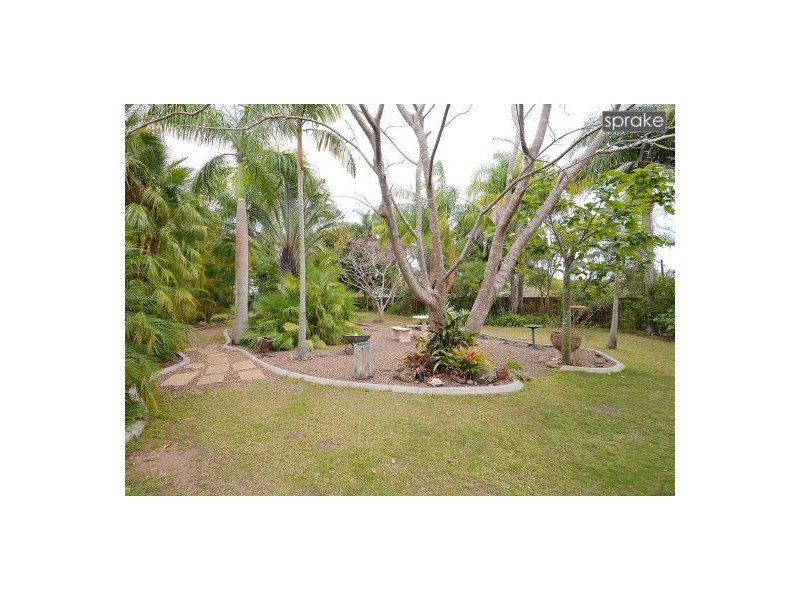 23-25 Beach Road, Pialba QLD 4655