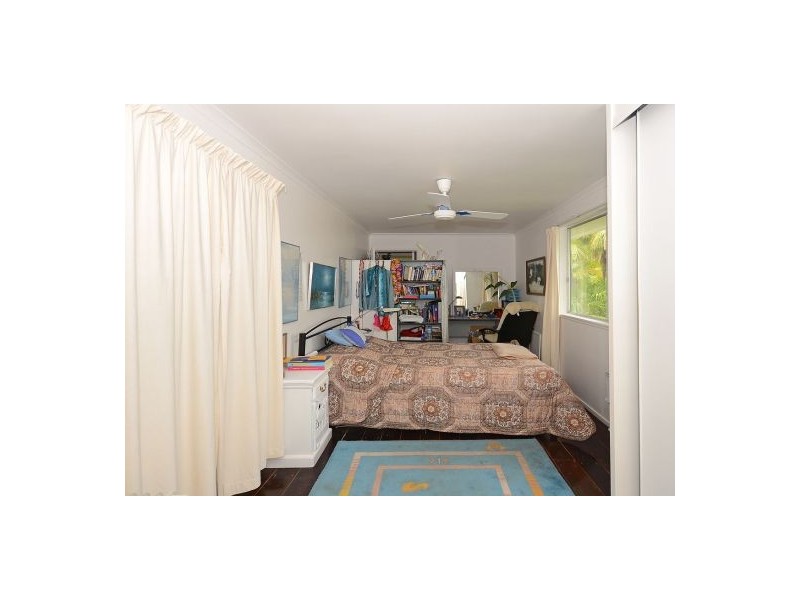 23-25 Beach Road, Pialba QLD 4655