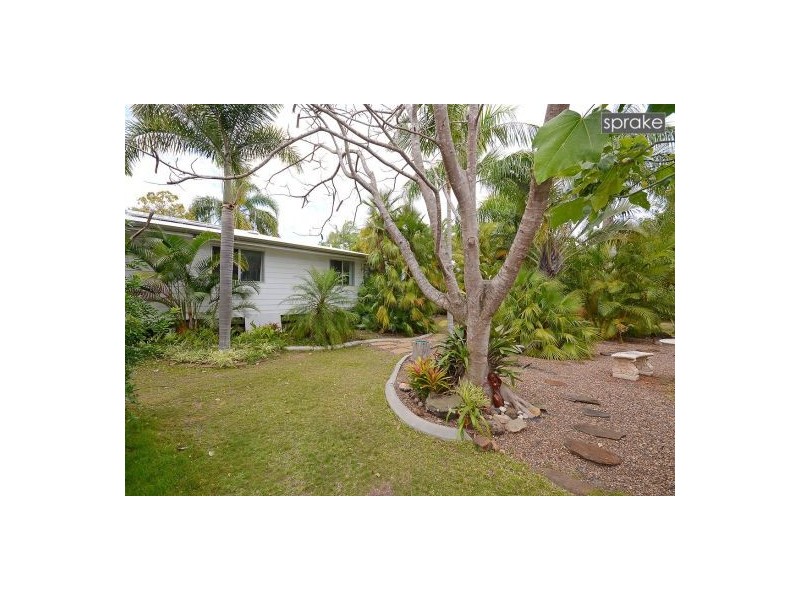 23-25 Beach Road, Pialba QLD 4655