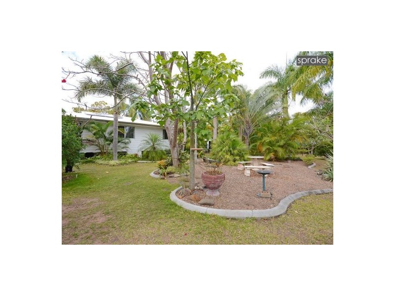 23-25 Beach Road, Pialba QLD 4655