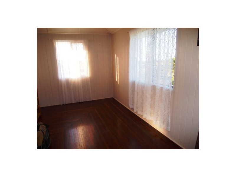 49 Crawford Dr, Dundowran QLD 4655