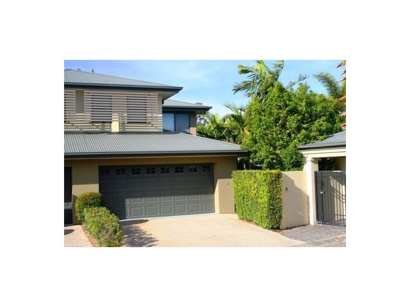1/29 Stephenson Street, Pialba QLD 4655