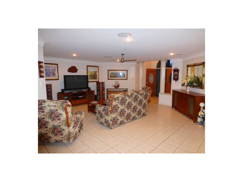 388 Torquay Tce, Torquay QLD 4655