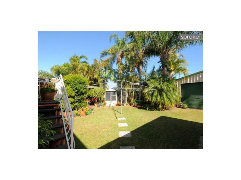31 Flinders Street, Point Vernon QLD 4655