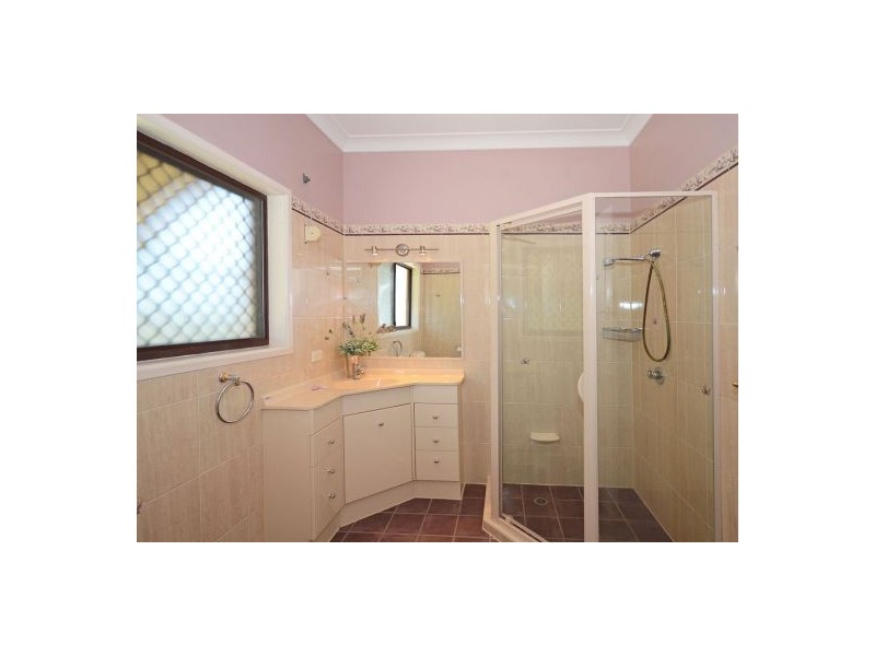 31 Flinders Street, Point Vernon QLD 4655