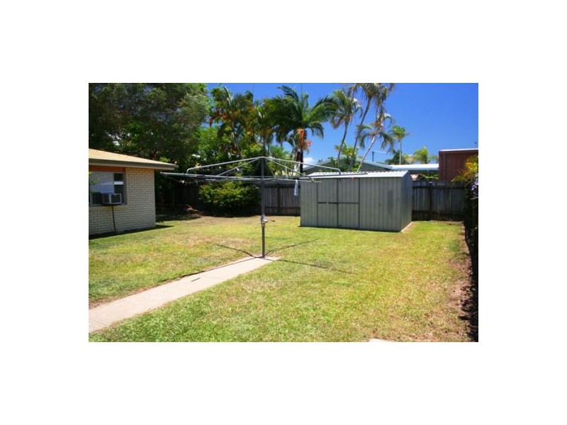 37 Kululu Crescent, Scarness QLD 4655