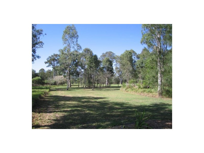 15 Barramundi Drive, Burrum Heads QLD 4659