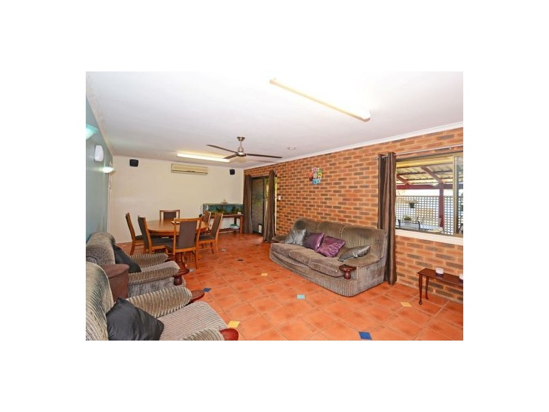 13 Ripley Avenue, Pialba QLD 4655