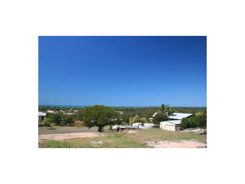 34-36 Hennessy Drive, Dundowran Beach QLD 4655