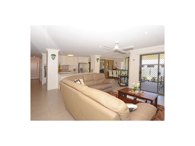 17 Rochester Court, Urraween QLD 4655