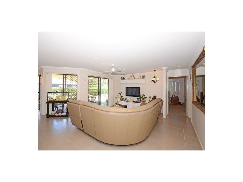 17 Rochester Court, Urraween QLD 4655