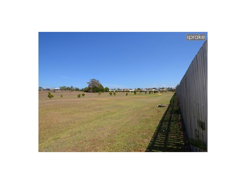 17 Rochester Court, Urraween QLD 4655