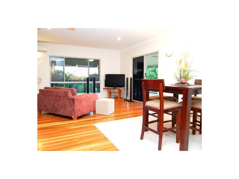 22 Highland Pl, Craignish QLD 4655