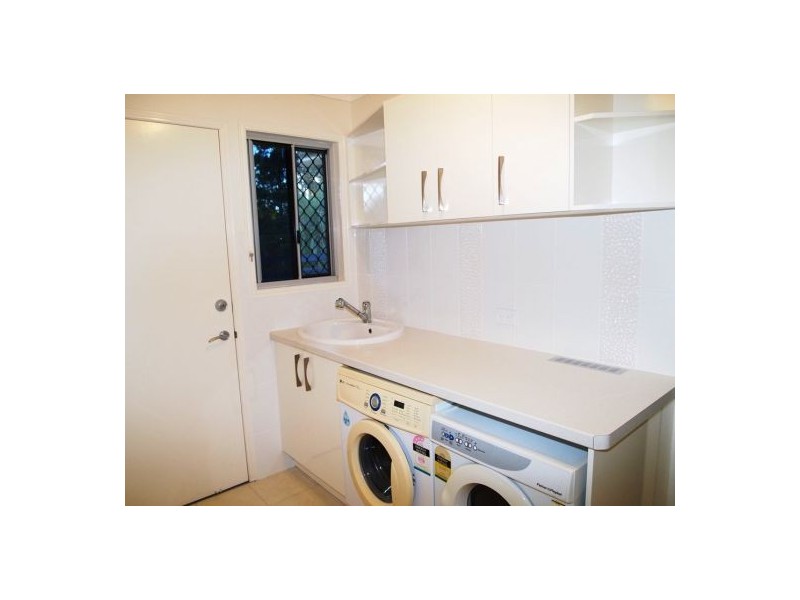 22 Highland Pl, Craignish QLD 4655