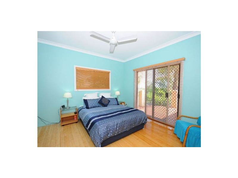 17 Scenic Crt, Dundowran Beach QLD 4655
