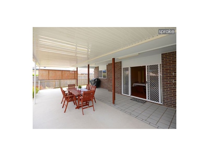 21 Colyton Street, Torquay QLD 4655