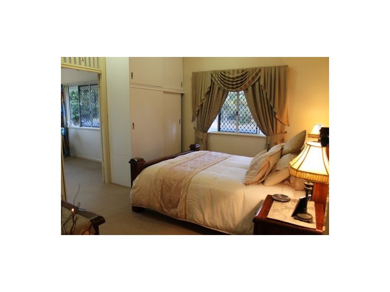 5 Tooth Street, Pialba QLD 4655