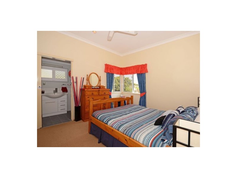 5 Tooth Street, Pialba QLD 4655