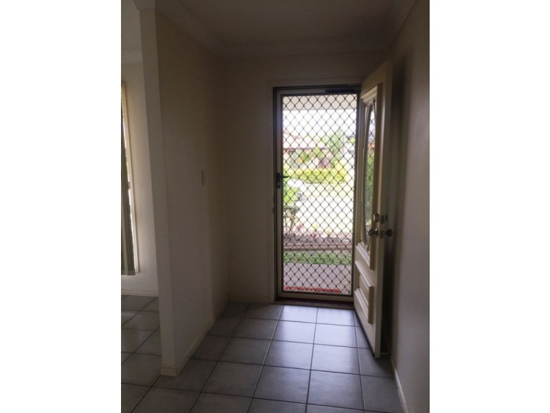 36 Anchorage Circuit, Point Vernon QLD 4655