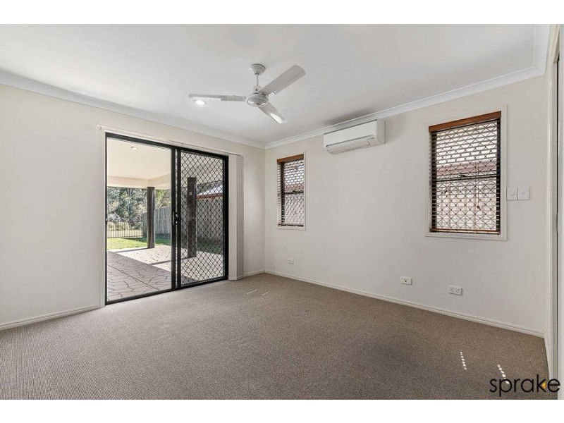 27 Oceanview Street, Point Vernon QLD 4655