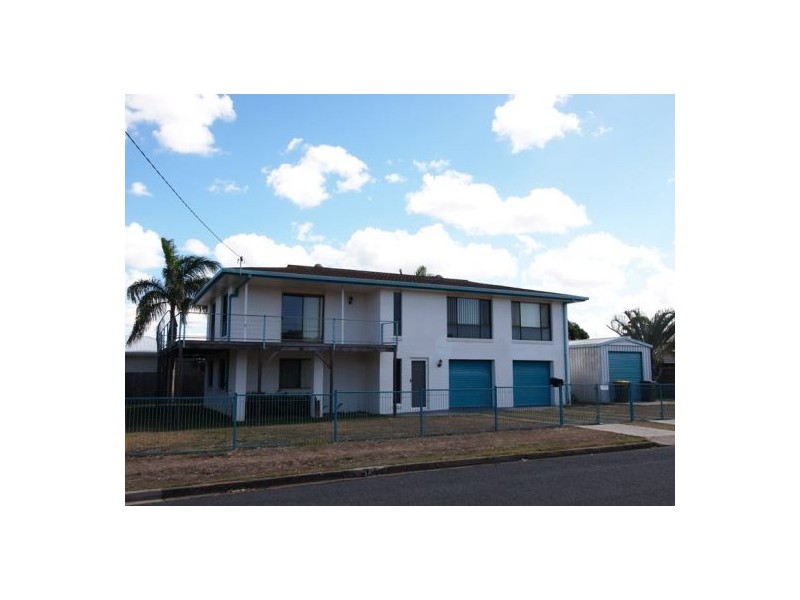 6 Brighton St, Point Vernon QLD 4655