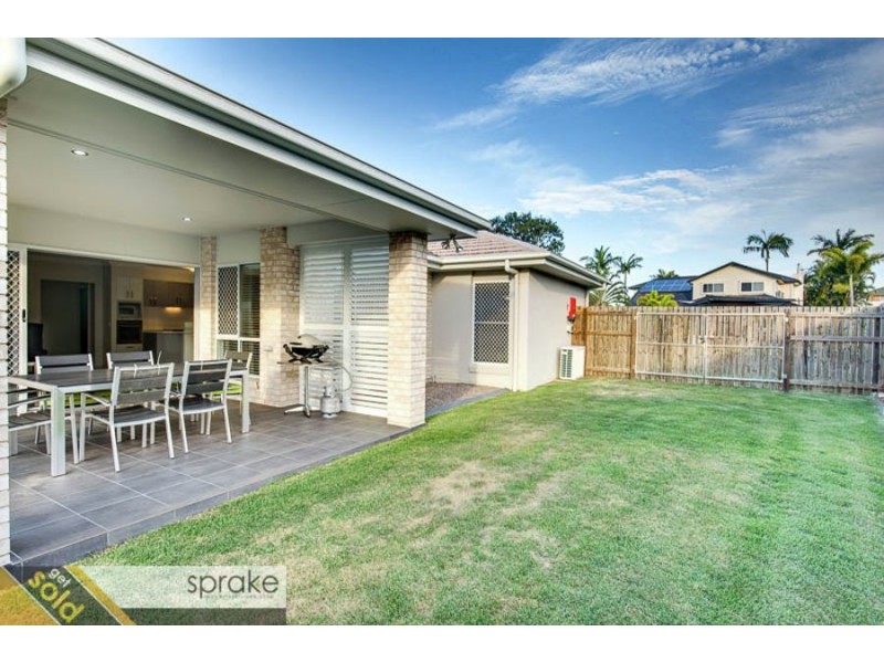 4 Cameron Court, Point Vernon QLD 4655