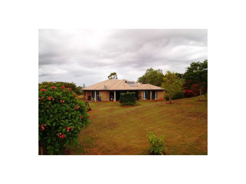 11 Bromiley Crt, Dundowran QLD 4655